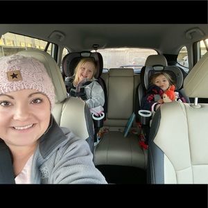 Meet your Posher, Nicole